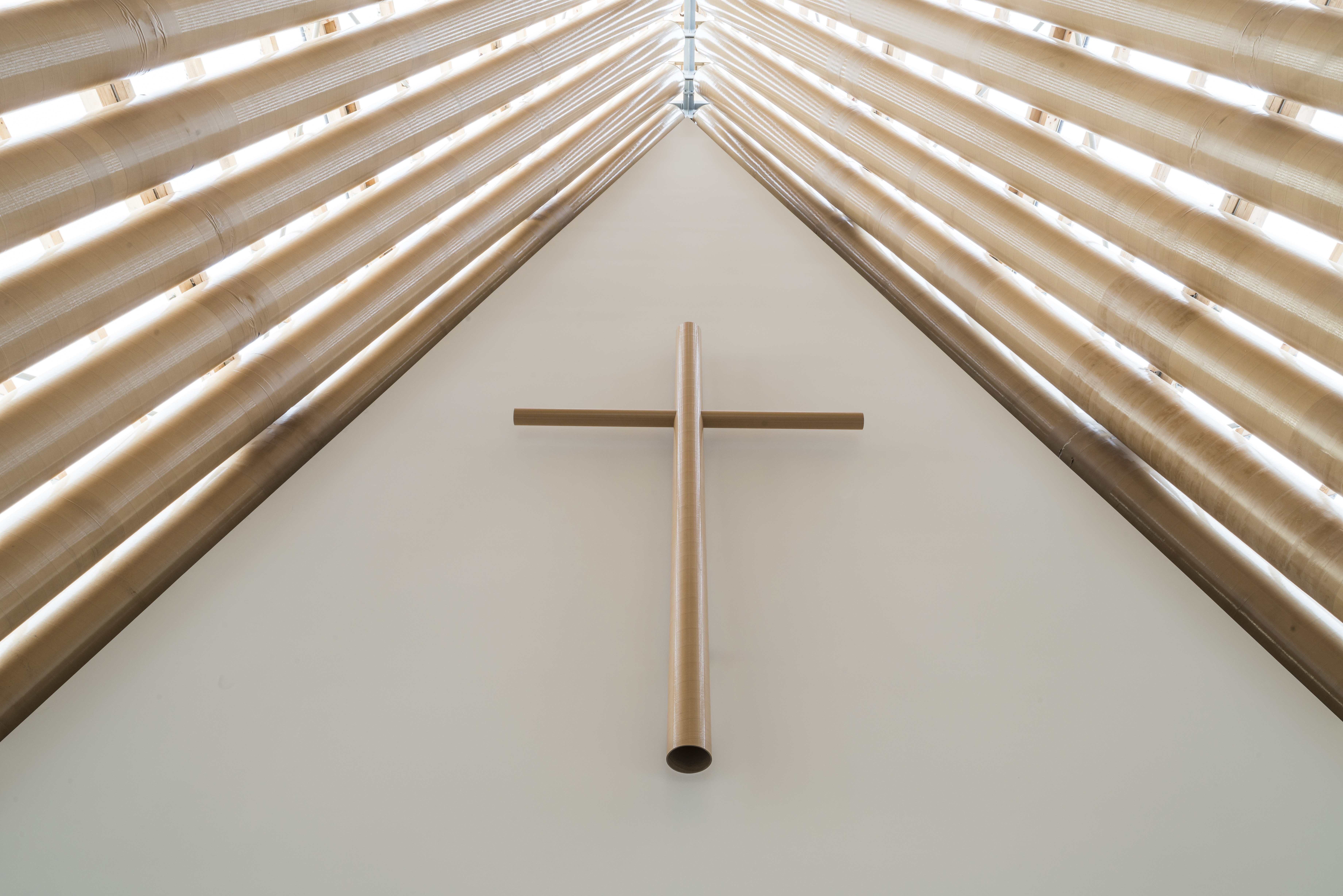 Cardboard Cathedral joinery and project management