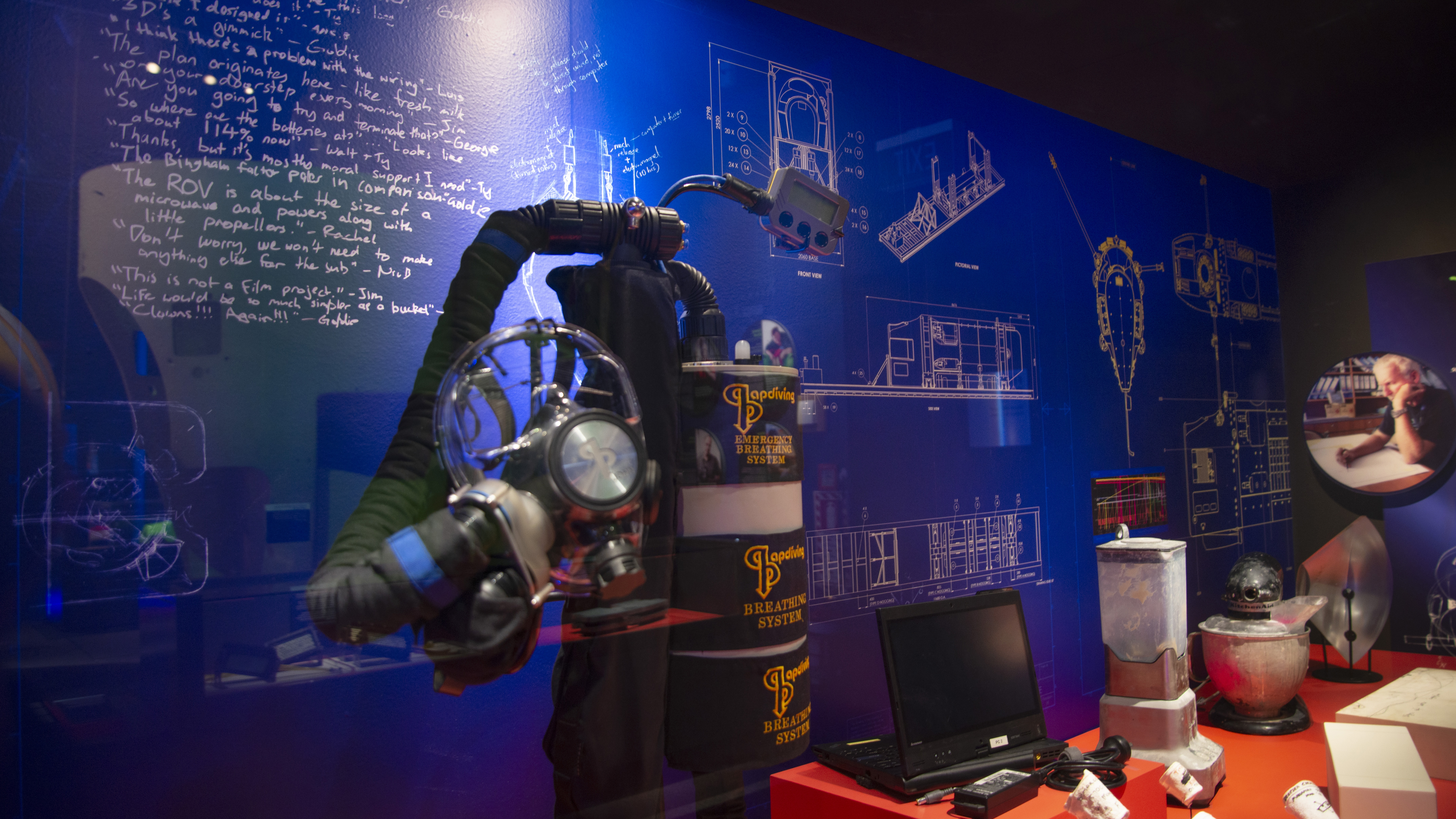 Signwriters Dunedin complete large scale prints for museum exhibition (1)